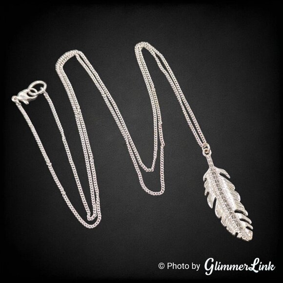 Large Delicate Rhinestone Feather Silver Tone Pendant Necklace - Picture 5 of 13